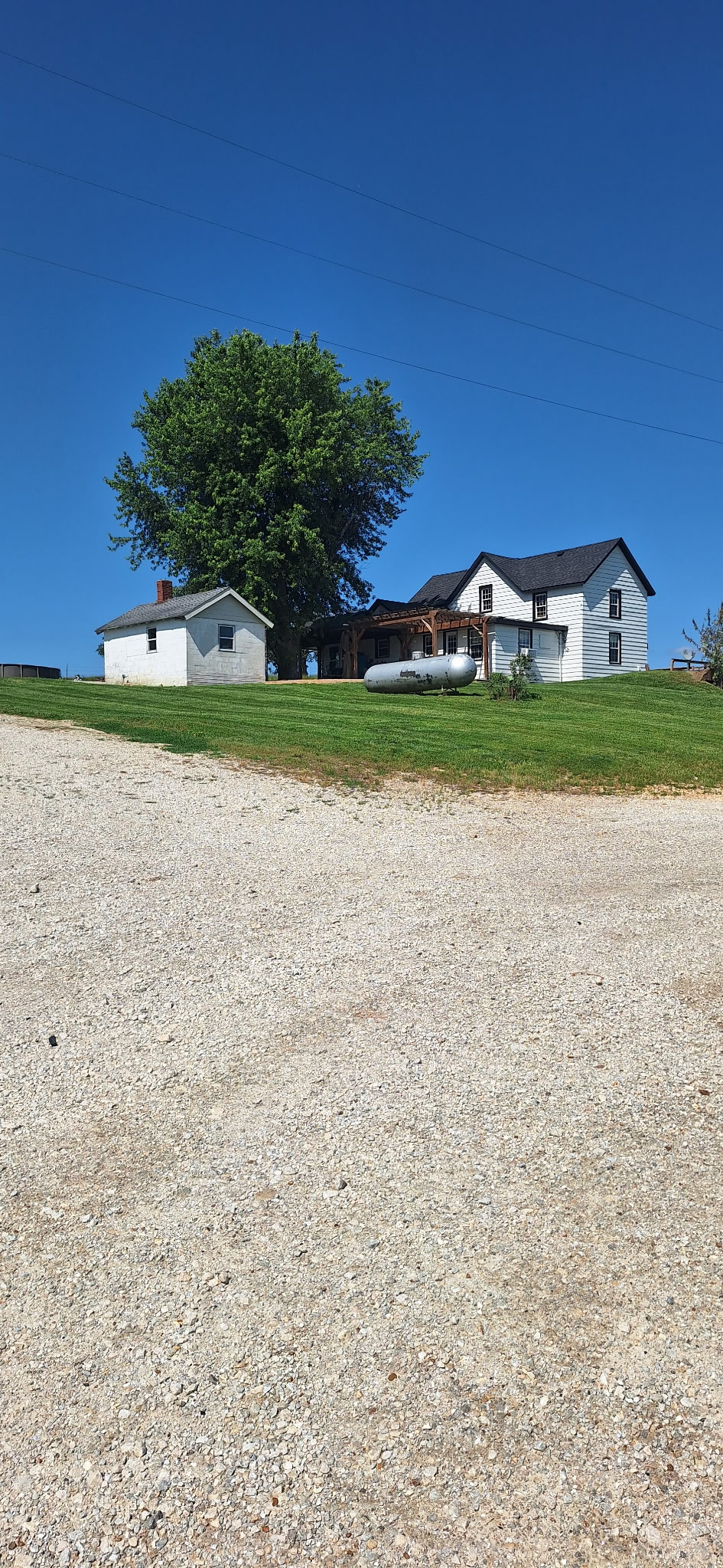 Farmhouse exterior at Buffalo Prairie Venue